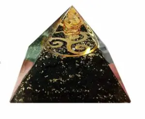 Pyramide Orgone TRISKEL Shungite Cristal de Roche