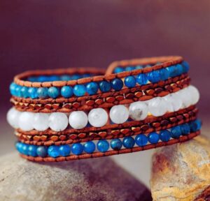 Bracelet Manchette Cuir Pierre de lune et Apatite Bleu