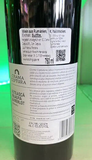 Cervus Fetească Neagră & Merlot Demi-Sec - Vin Rouge Roumain