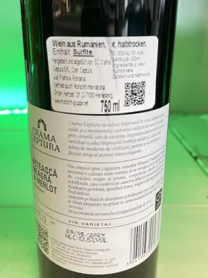 Cervus Fetească Neagră & Merlot Demi-Sec - Vin Rouge Roumain