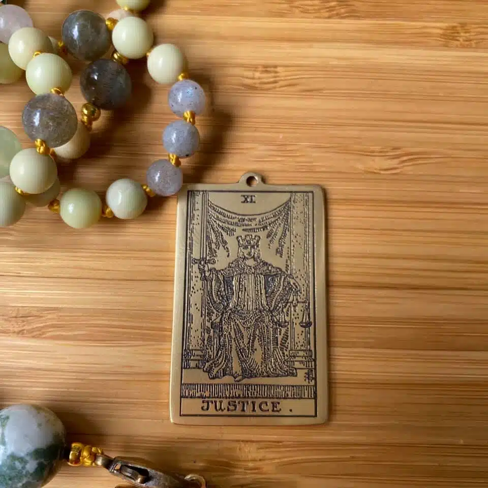 Mala de l’équilibre parfait la Justice VIII et la tempérance XIV 2 mala justice