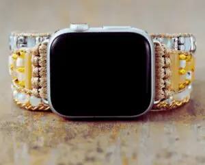 3 Wraps Bracelet Apple Watch Perles de coquillage, Cristal & Cordon vegan