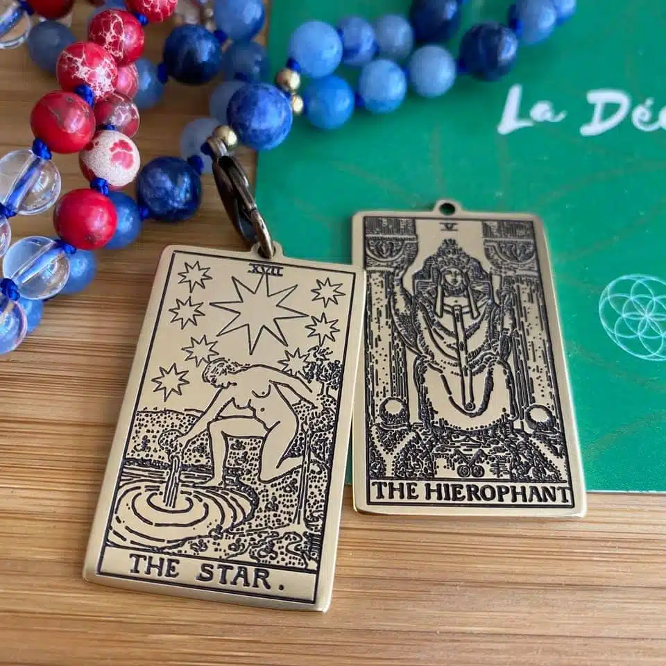 Mala de la spiritualité Le pape V – l’étoile XVII 4 mala le pape