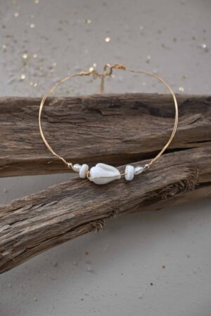 Bracelet "White Shell"