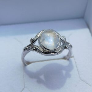 Bague Pierre de Lune Dana
