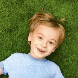 Gazon synthétique PASSY 45, rouleau 4 m de large, hauteur 45 mm pour jardin et piscine