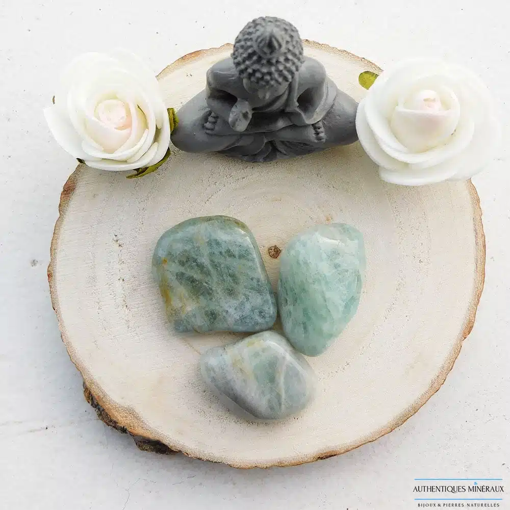 Pierre Roulée Aigue Marine – Sérénité et Communication 1 Pierre Roulée Aigue Marine – Sérénité et Communication