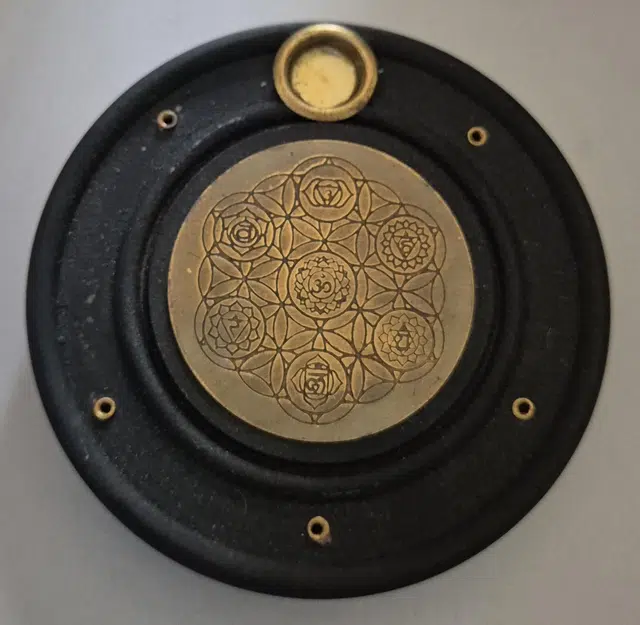 Porte-encens bois de manguier 1 Porte-encens bois de manguier