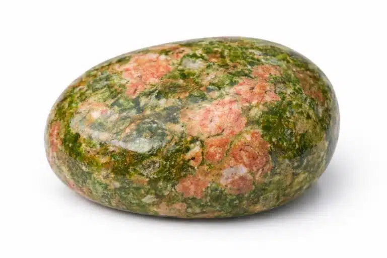 Unakite : guide de la pierre naturelle