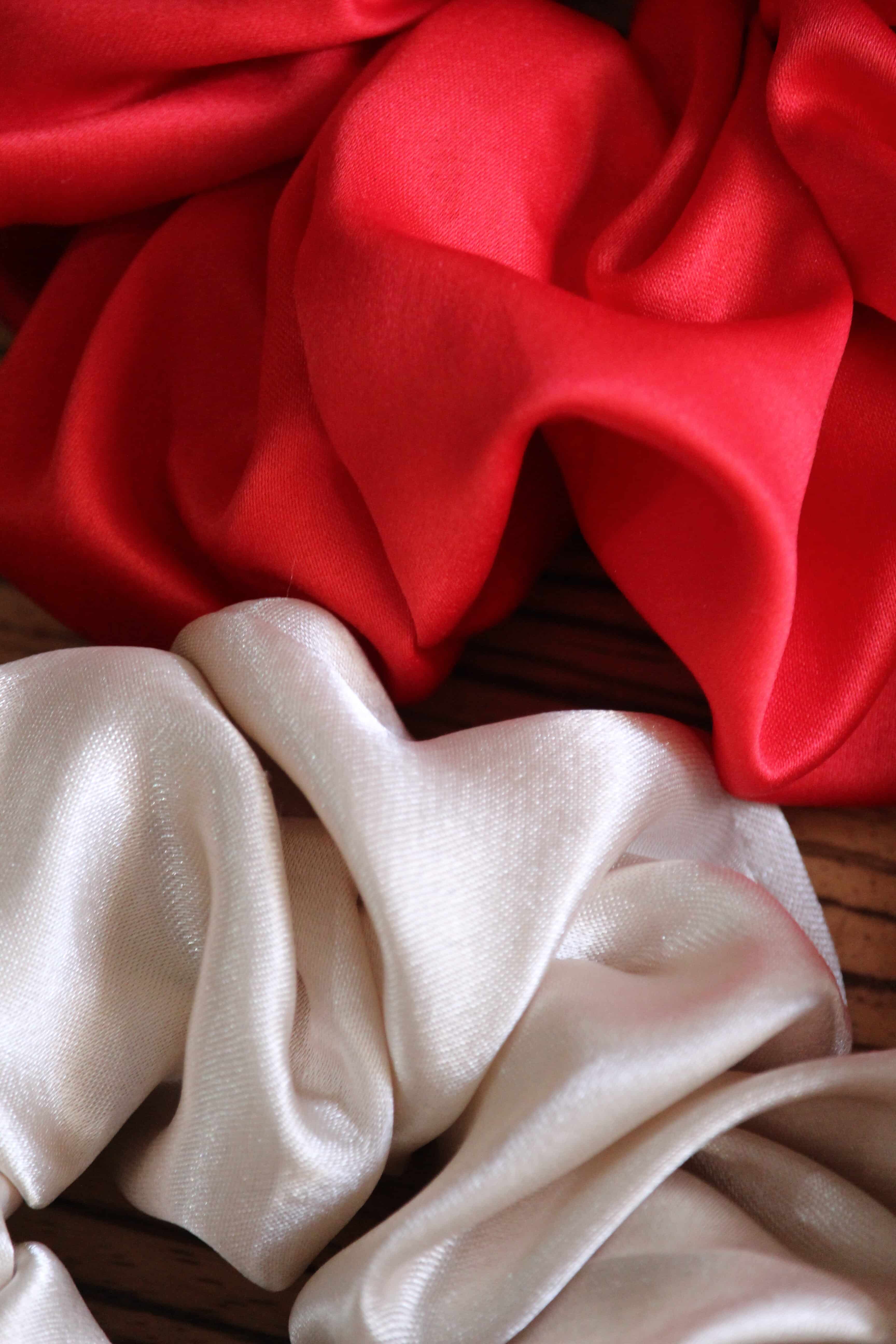 Chouchou cheveux en satin duchesse 3 Chouchou cheveux en satin duchesse – Image 3