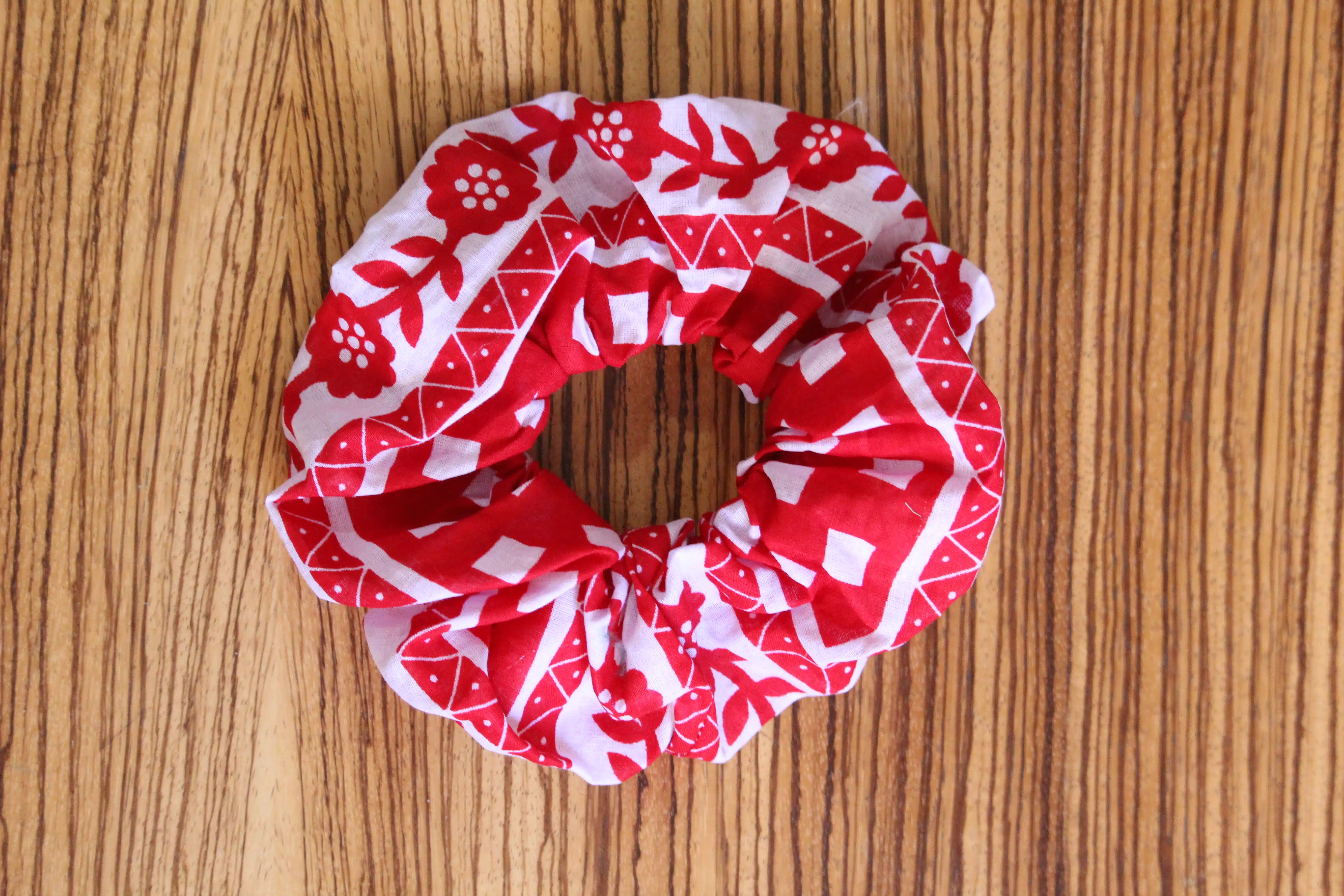 Chouchou cheveux en coton traditionnel des Comores & Mayotte 1 Chouchou cheveux en coton traditionnel des Comores & Mayotte