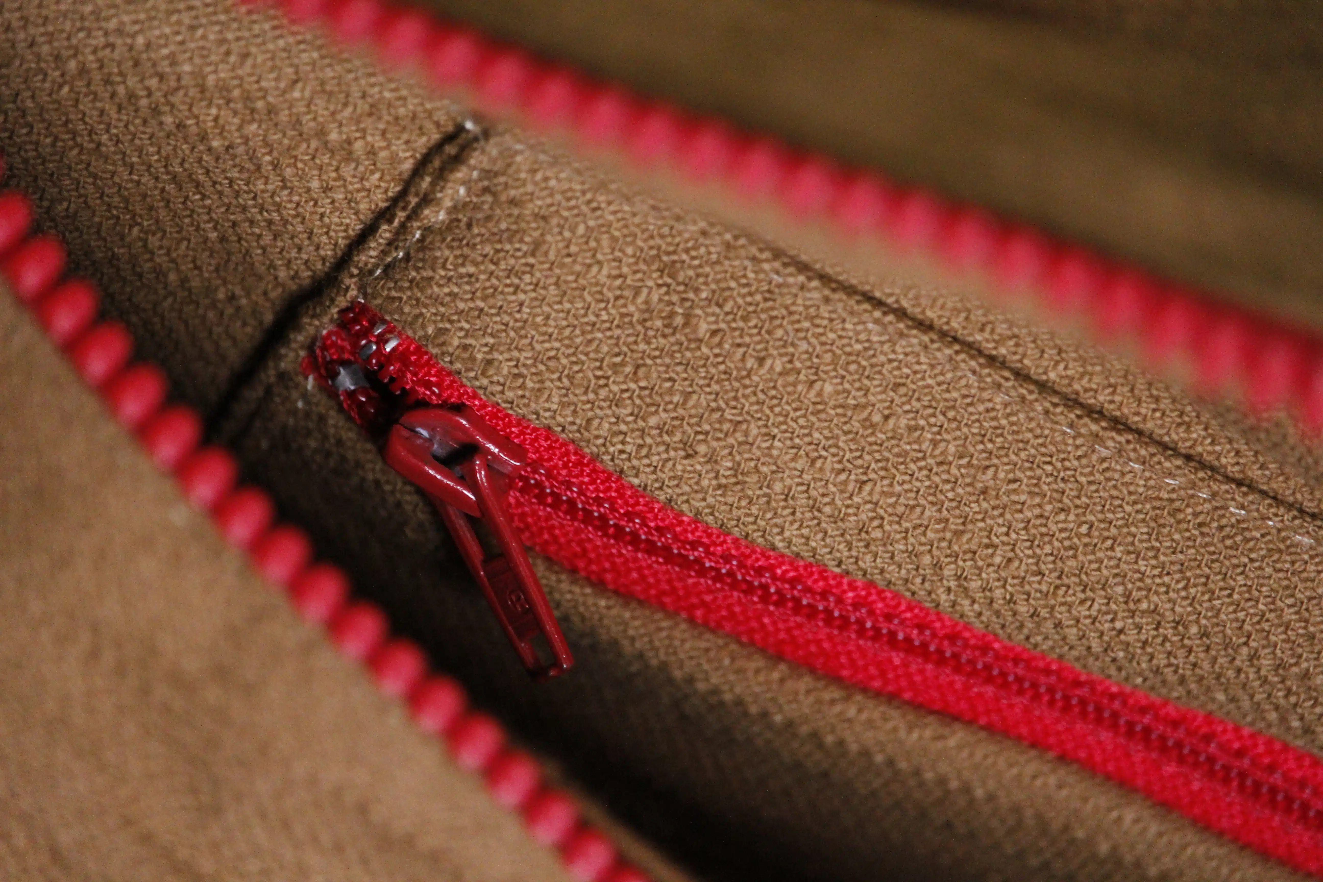 Sac banane artisanal en tissus d’ameublement 2 Sac banane artisanal en tissus d’ameublement – Image 2