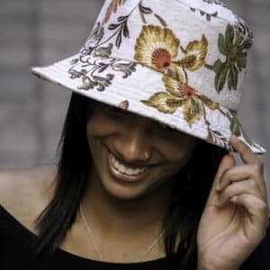 Accueil 2 Bob fleuri blanc en tissu ameublement