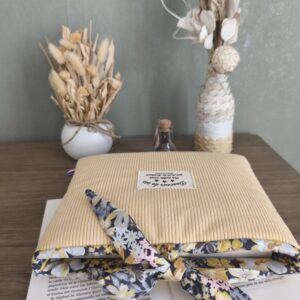 Housse de protection pour livre