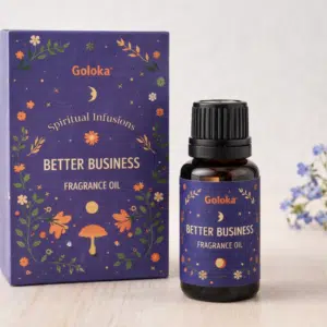 Accueil 9 Flacon d’huile parfumée Goloka Better Business et son emballage floral violet assorti.